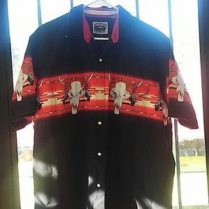 XL skull shirt